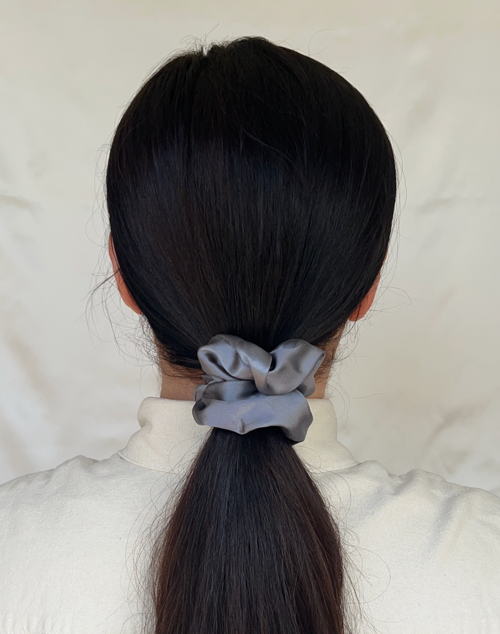 Шовкова резиночка "Пишна", багато кольорів, 17-19 момі