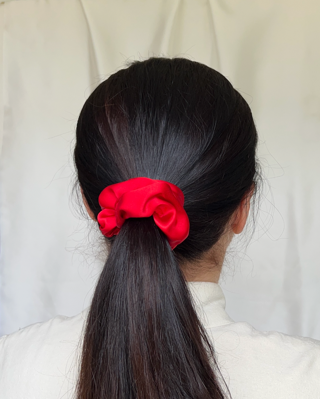 Шовкова резиночка "Пишна", багато кольорів, 17-19 момі