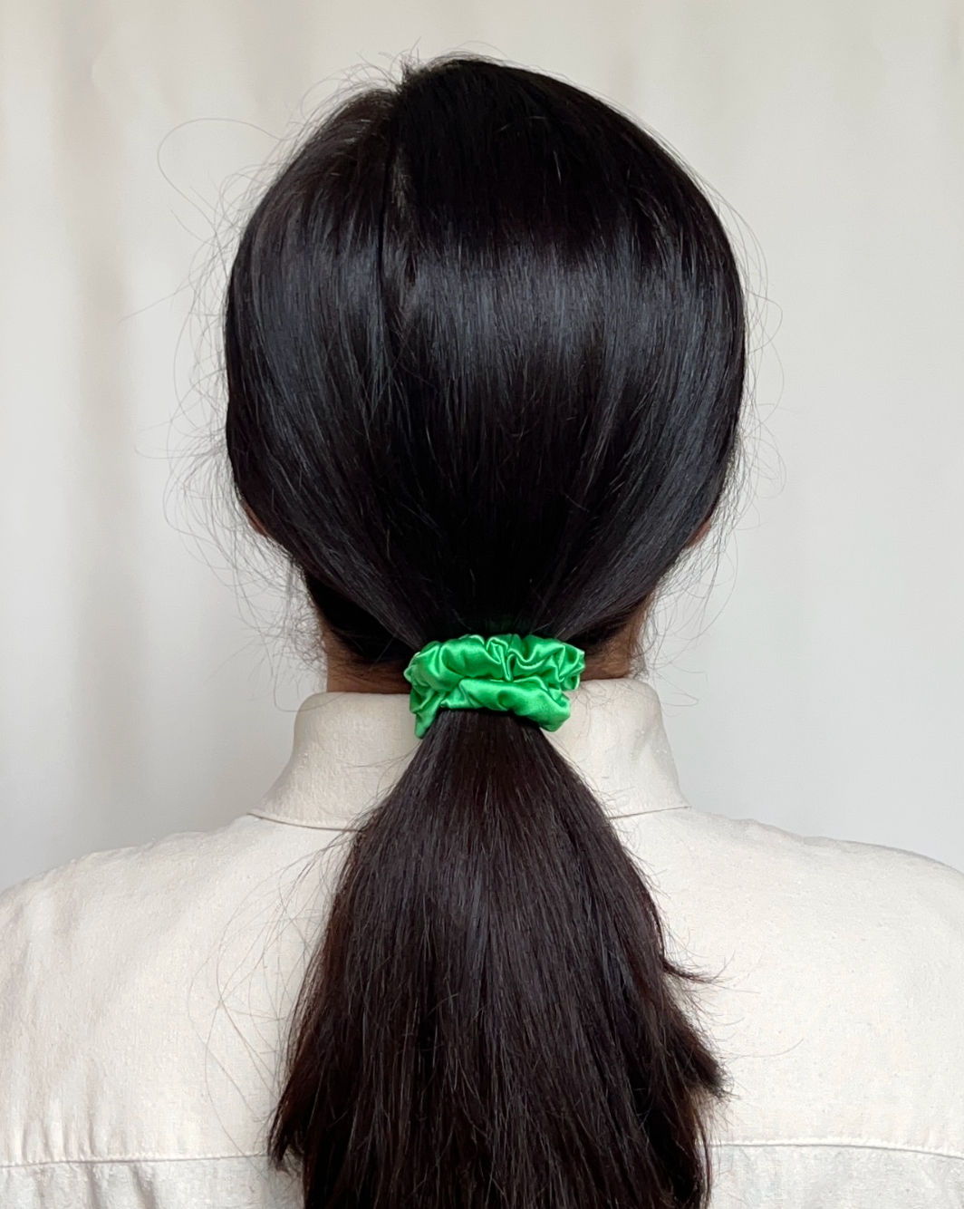 Шовкова резиночка "Класична", багато кольорів, 17-19 момі