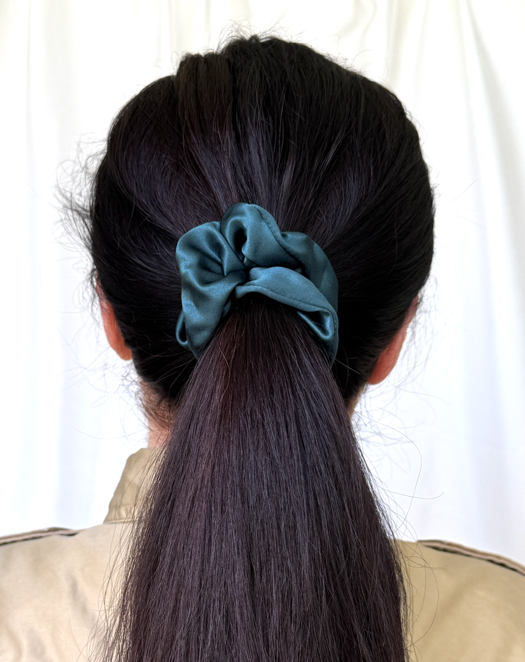 Шовкова резиночка "Пишна", багато кольорів, 22 момі