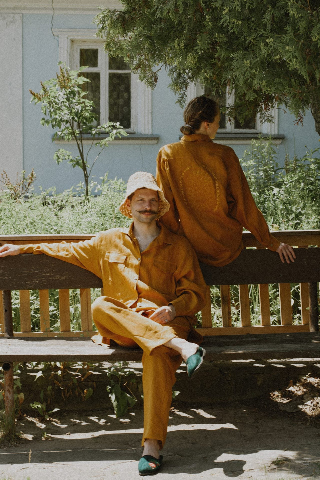 Лляний костюм Rising Sun унісекс від REBELpatterns