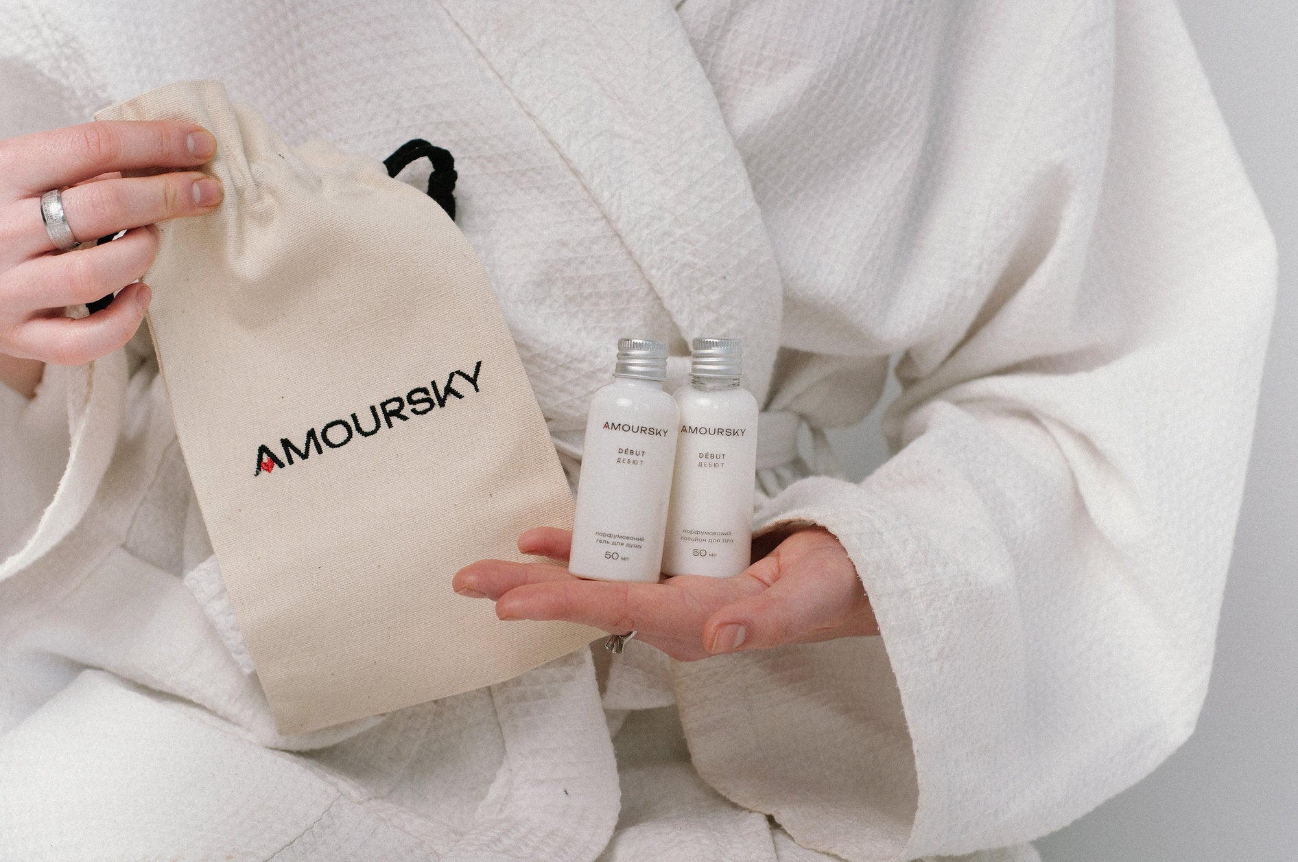 Набір №2 Парфумовані гель Дебют + Лосьйон на вибір, 50 мл від AMOURSKY