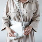 Кросбоді  JOY білий гладка шкіра з кулькою  від Synyava