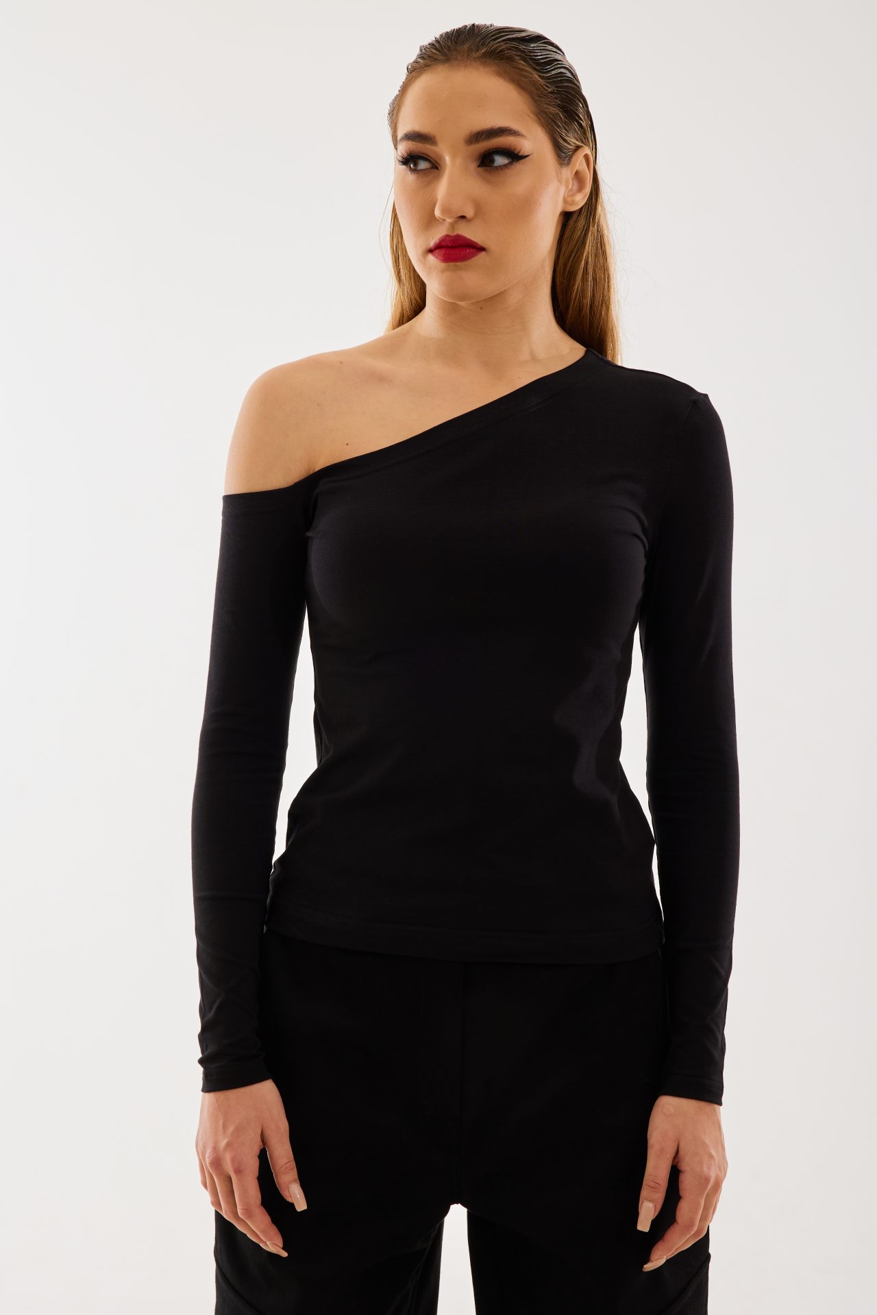 Лонгслів подовжений, в 4-х кольорах BRU