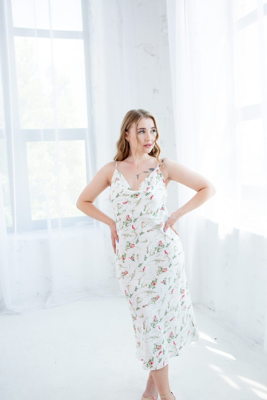 Сукня-комбінація Iren Міді від FAYNA