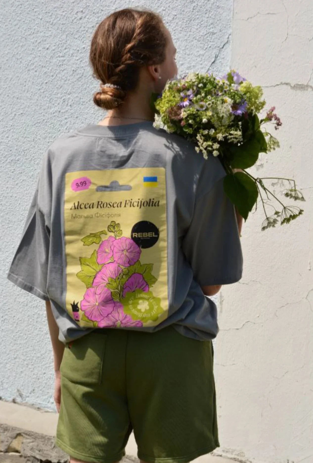 Футболка Blooming Home Pink унісекс від REBELpatterns