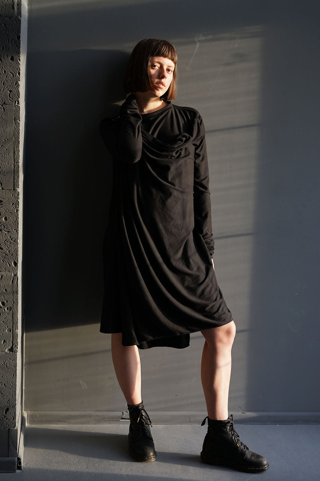 Mníšske šaty od RAHIMA ITEGEZA