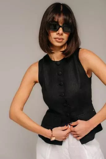 Dámska ľanová vesta Louise v 2 farbách od značky FEEL AND FLY